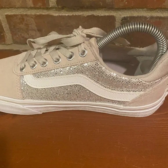 Women's VANS - Picture 5 of 8